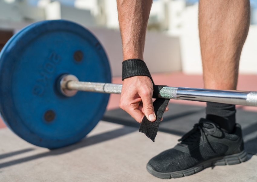 como hacer peso muerto con straps